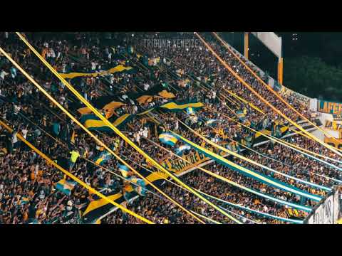 "Las gallinas son así - Fiesta de la hinchada de Boca" Barra: La 12 • Club: Boca Juniors