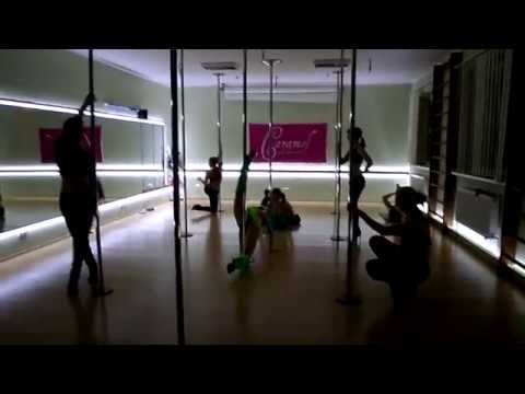 Exotic Pole Dance Improvisation