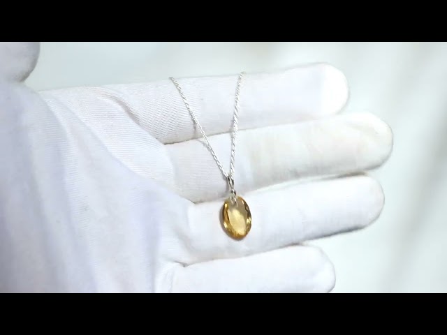 سلسلة من حجر السترين