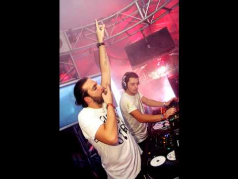 Cirez D vs SHM- Leave The On Off Behind (Chiwis Mix)