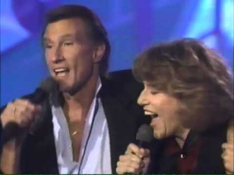 Bill Medley & Jennifer Warnes | The Time Of My Life