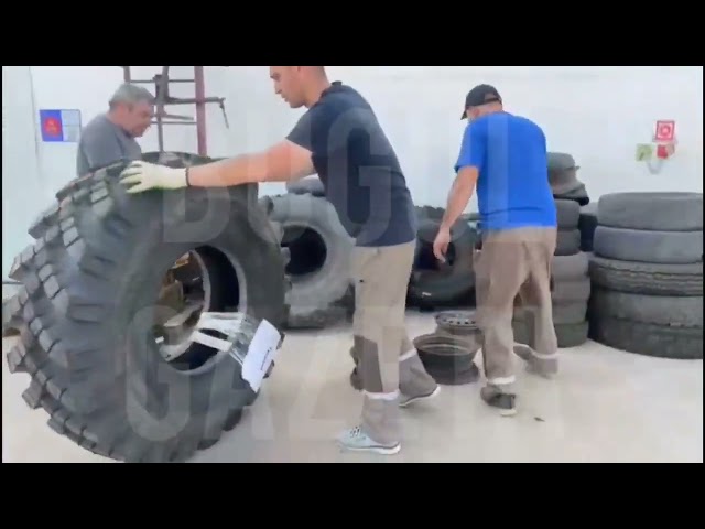 Очередные машины с гуманитарным грузом в 37 полк