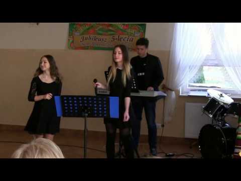 26.11.2016 r.   V -  Lecie Koła Regionalnego w Białej - występ zespołu POWER BEAT.