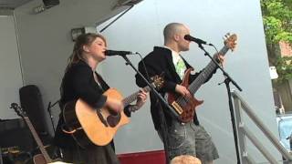 Crystal Bowersox - 11 Kiss Ya