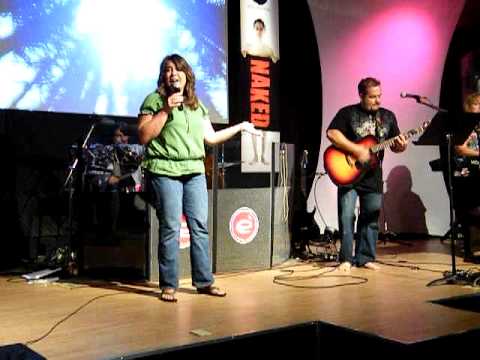 Jessica Tate Sings at Epic Chruch, Decatur, Alabama 1st Service