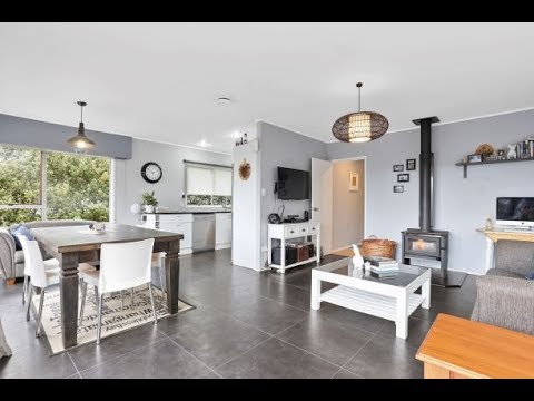 SOLD - 51 Tainui Road, Titirangi - TEAM TOMES Glen Tomes & Mel Tomes