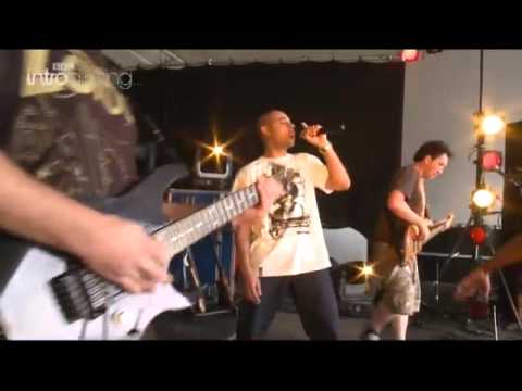 BBC Introducing: British Intelligence - Street Fight (Reading & Leeds 2009)