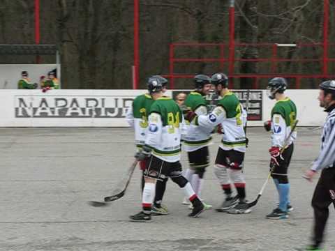 Citrusia Bratislava - HKL-M Petržalka 3:9 (1:3,0:2,2:4)