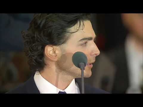 Gianluca Ginoble sings “Amara Terra Mia” in L’Aquila on January 17, 2026