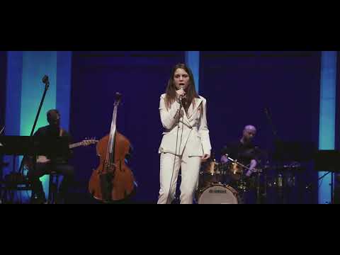 Marta Jastrząbek  Daydreaming - Yakul (cover)