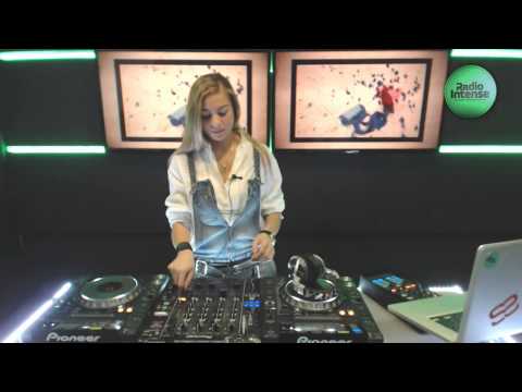 Live @ Radio Intense 28.11.2013 - Sonya (Playstation 016)