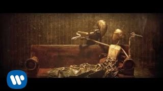 Porcupine Tree - Bonnie the Cat [OFFICIAL VIDEO]