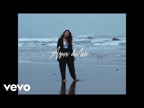 Eva McBel - Agua Dulce (Lyric Video)