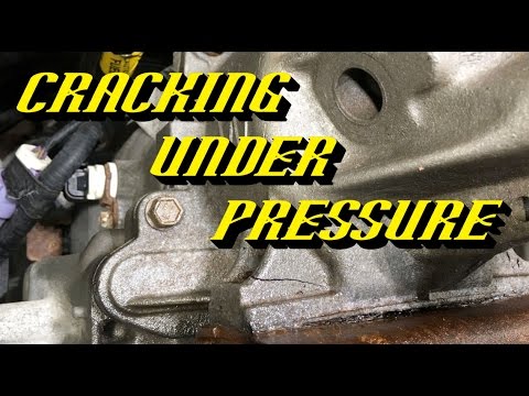 Ford 4R70W Series Transmissions: Tailshaft Housing Replacement
