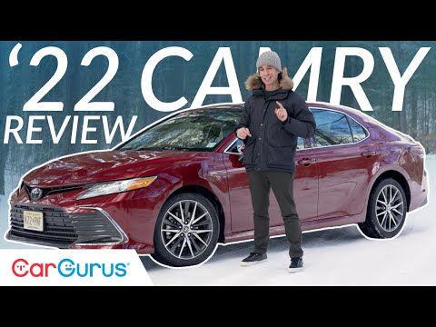 External Review Video TK3tfskBFtU for Toyota Camry 8 (XV70) Sedan (2017)