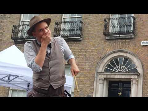 Charlie Caper  - banknote trick + finale (incomplete) - Dublin City Spectacular 2016 (part 5)