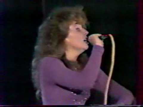 Iryna Bilyk / Ірина БІЛИК, Chervona Ruta Festival, 1989