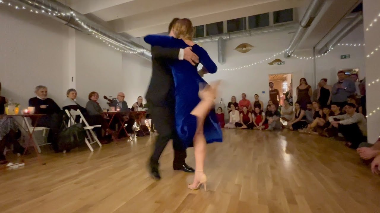 Maja Petrović  & Marko Miljević  - "La Espuela", D'Arienzo - 4/4 (milonga)