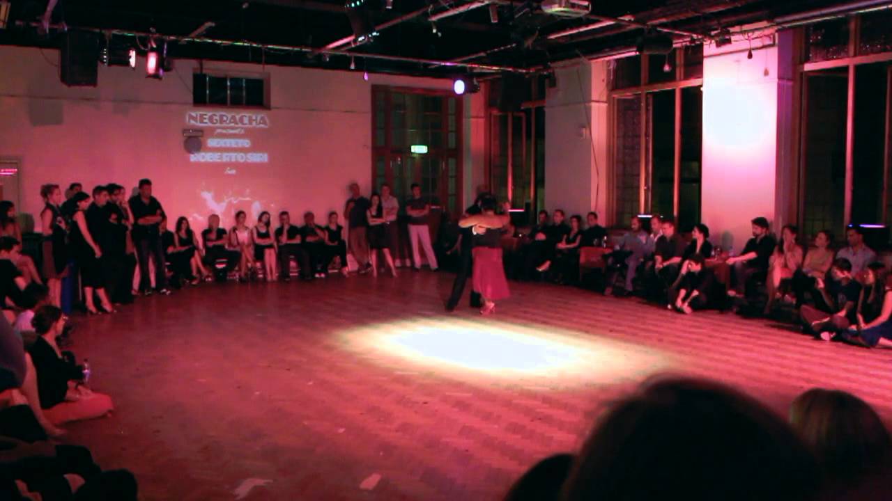 Jorge Díspari and María "La Turca"  27/09/2013. (3)  at Negracha Tango Club