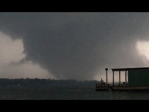 Violent Wedge Tornado, Carthage Texas March 27 2021