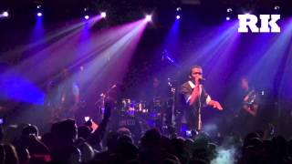 Busy Signal live in Paris 2013 (Reggae music again / Come over / One more night / Jamaica love)