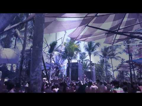 LOUD @ Universo Paralello #13