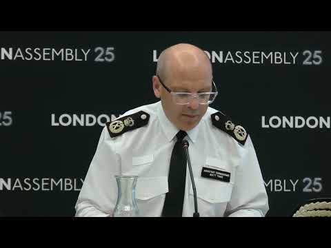 Krupesh Hirani AM at London Assembly Plenary meeting with AC Twist on front counter closures 