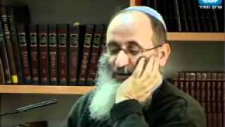 15434-3 למה תפילות מתקבלות בארץ ישראל?