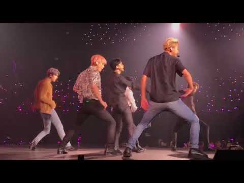 190922 EXO - Love Shot (EXO PLANET#5 - EXplOration - in BANGKOK)