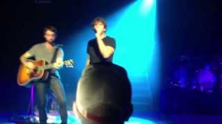 Billy Currington - Let Me Down Easy (LIVE)