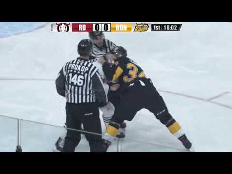 Cameron Hausinger vs Dominic Schmiemann