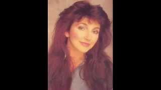 Kate Bush  Sexual Healing Si&#39;s special guest mix)