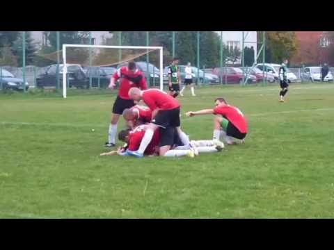 KS Żupawa - Siarka II Tarnobrzeg (gol na 3-0 Kozieł Zbigniew)