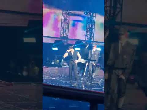 220430 Stray Kids MANIAC Tour in SEOUL 'Muddy Water' (Chanbin, Han focus)