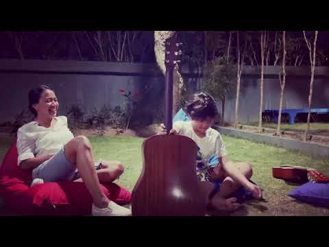 santai bareng tante dewiq (belum selsai lagu nya kog udah bang sean😃)