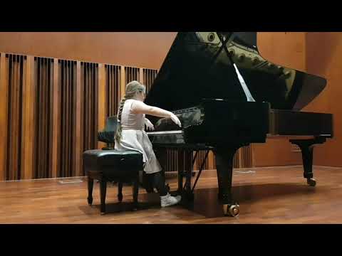 Laura Pietryka sekcja 1 grupa 2