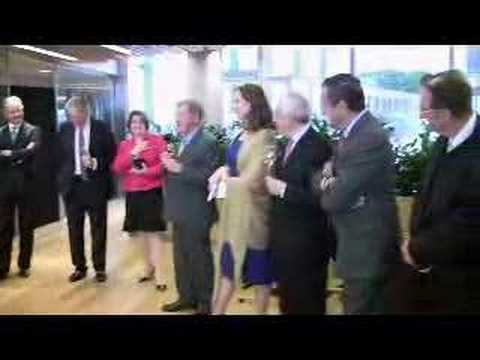 Hugh Johnson on the Decanter ‘vineyard’