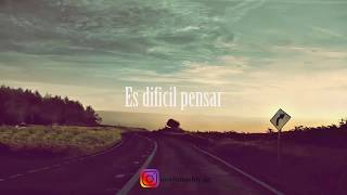 Camila Gallardo - No Es Real (Lyrics)