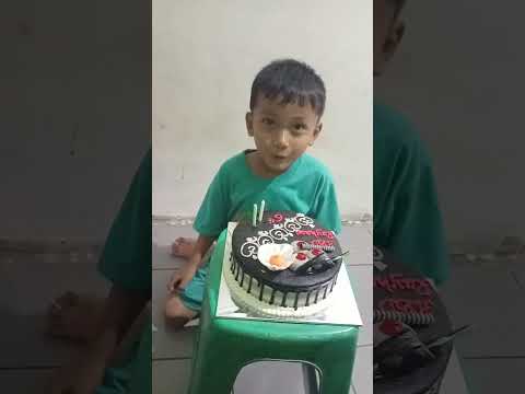tiup lilin ulang tahun ku 6thn #hut#ulangtahun#ultah#tiuplilin