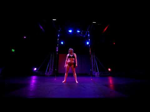 Lola MN Pole Competition