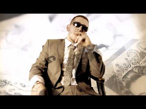 Flow D - Move your body (official video)