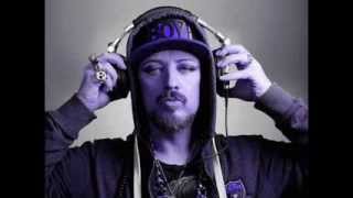 It&#39;s easy - Boy George