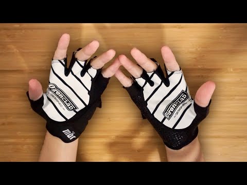 I bought gaming gloves and they're AWFUL