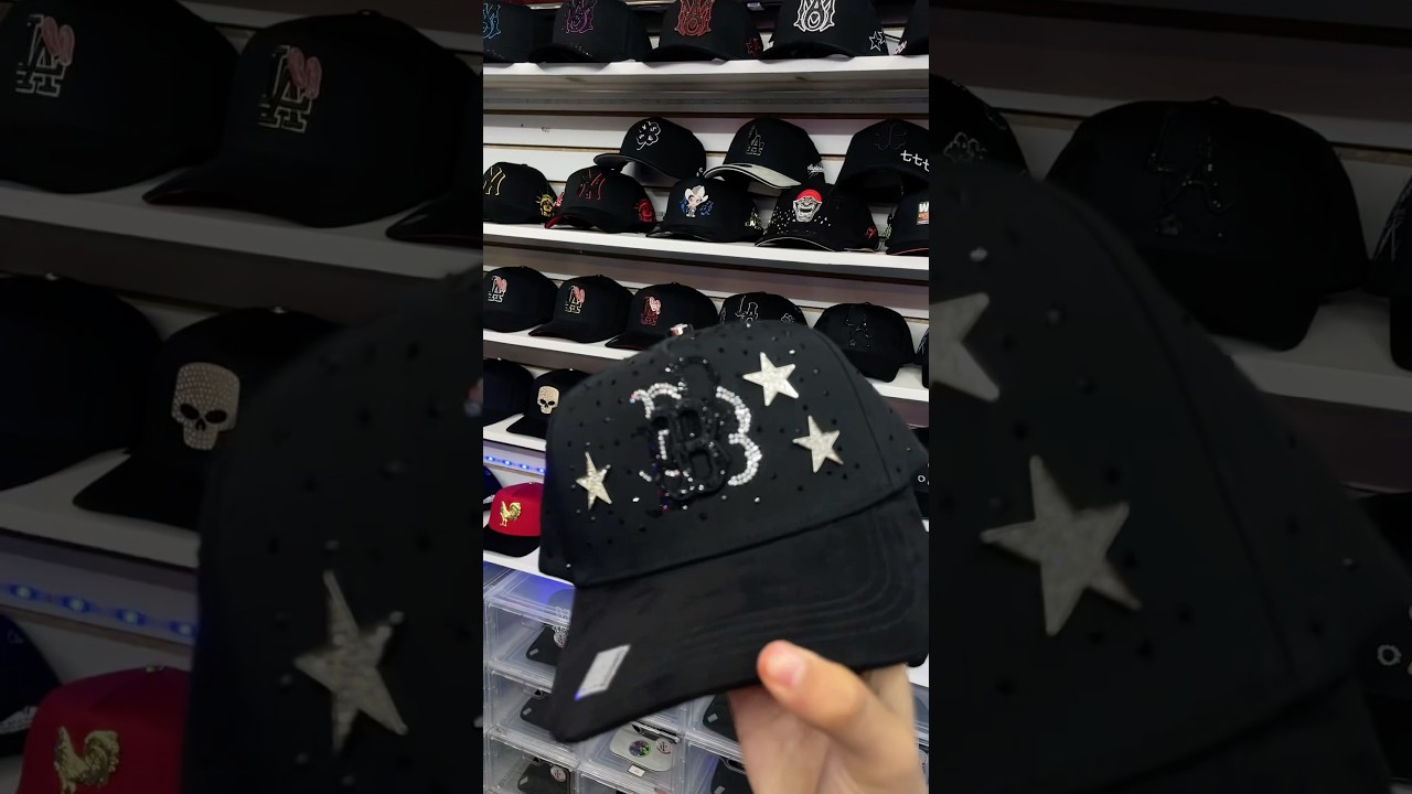 Gorras de Biggboss Aniversario ahora disponible en Estilo Italiano Chicago!