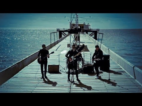 GLACIARES - Mi Avión (Video Oficial HQ)