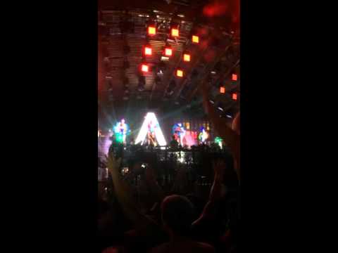 Leave The World Behind vs Ringo (Axwell /\ Ingrosso Departures Closing Party at Ushuaia Ibiza