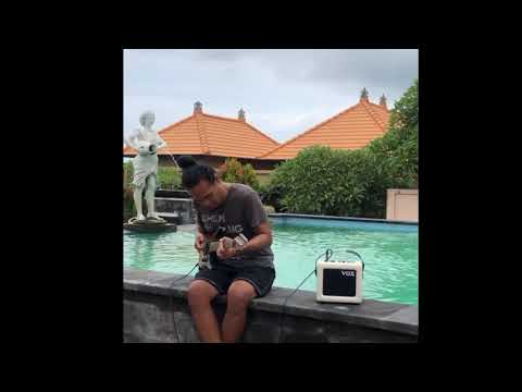 Lengkingan Suara Gitar Pay BIP / Slank F13