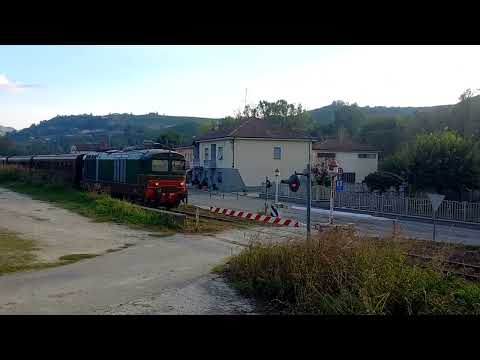 Passaggio a livello Calosso (AT) - Level crossing - Bahnübergang