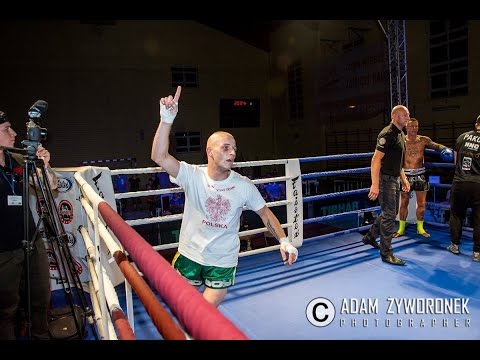 Rewus x Smit x Szybki - Round 1 ( Krystian Bajerski - Malinowski team tribute) (Video)