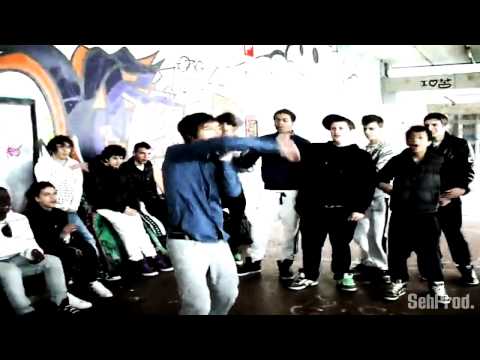 Johnny [YWAE] : Ali Nadem ft. Krystalic - Age of Electro Empires (By MaidioTec Portugal)